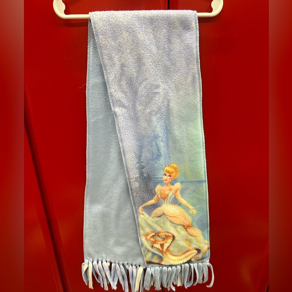 Soft, fleece Cinderella scarf!